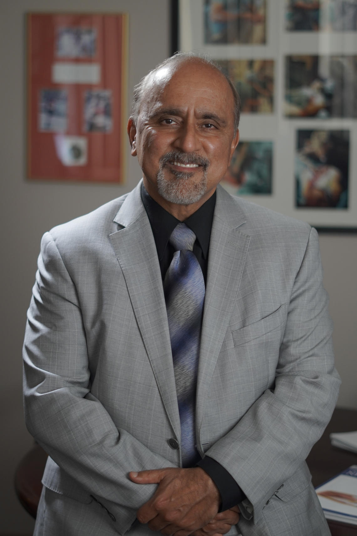 Dr Midha