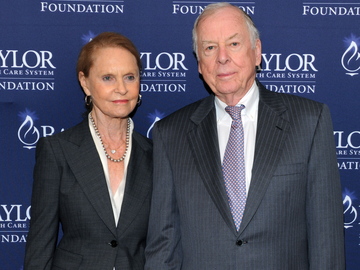 Rebecca Hotchkiss Sr. and T. Boone Pickens