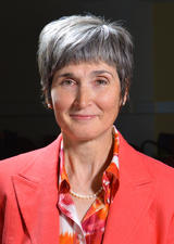 Dr. Zelma Kiss 
