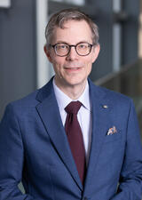 Dr. Eric Smith Headshot