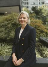 Dr. Julia Kirkham Headshot